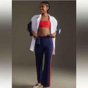 Maeve The Margot Kick-Flare Cropped Pants. Size Medium